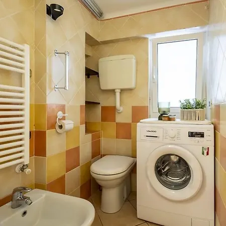 Apartman Loft A 50 Mt Dal Mare Con Parcheggio E Terrazzo Diano Marina